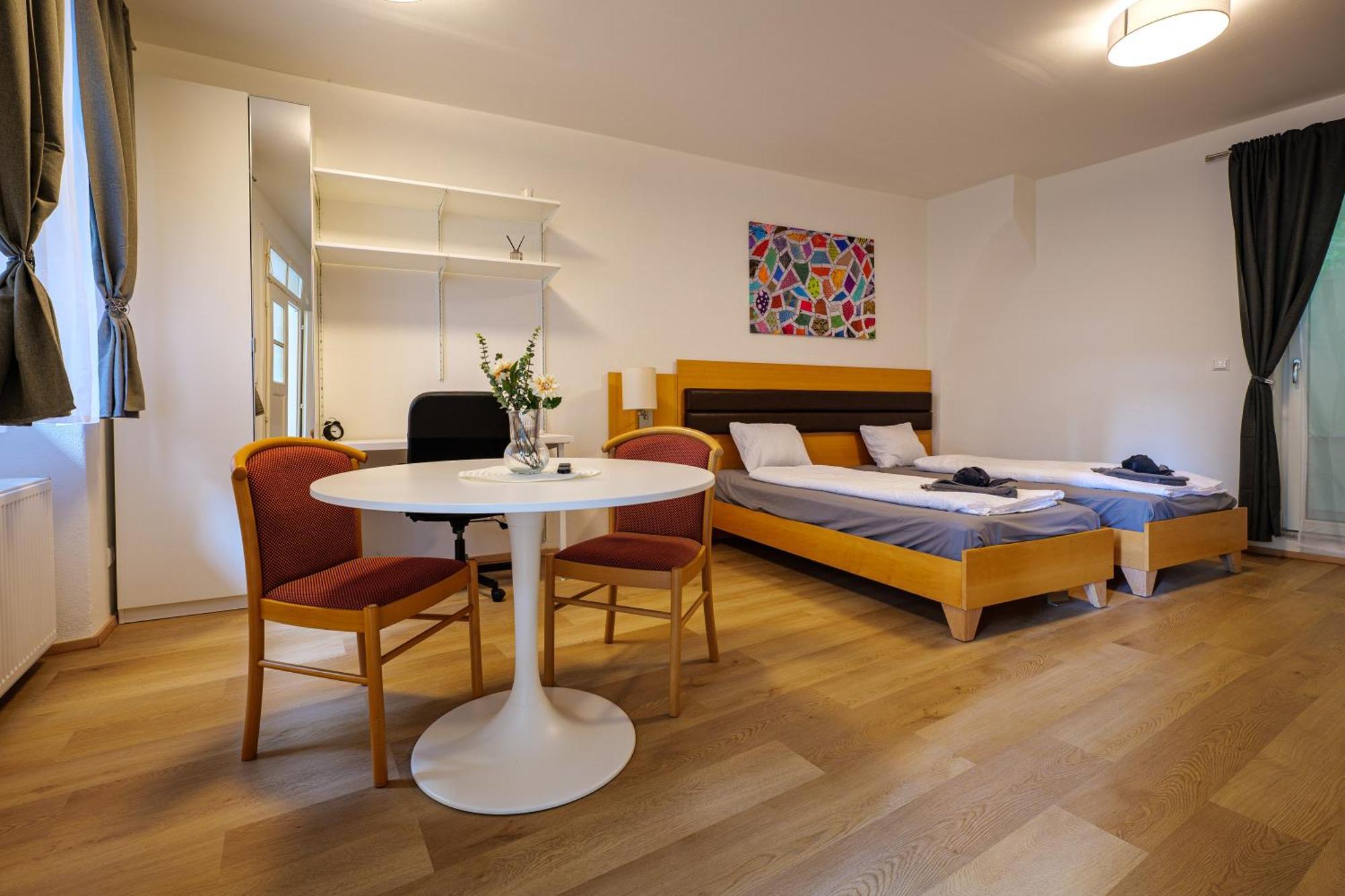 Flataid Cityapart Graz Geidorf Bagian luar foto